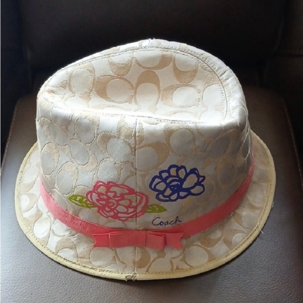 Coach Poppy Fedora Bucket Hat - Cream and Pink